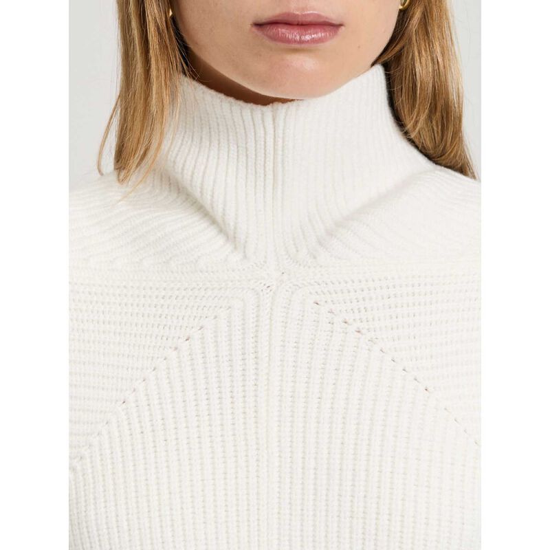 Veronika Maine Chunky Ribbed Knit Vest image number 2